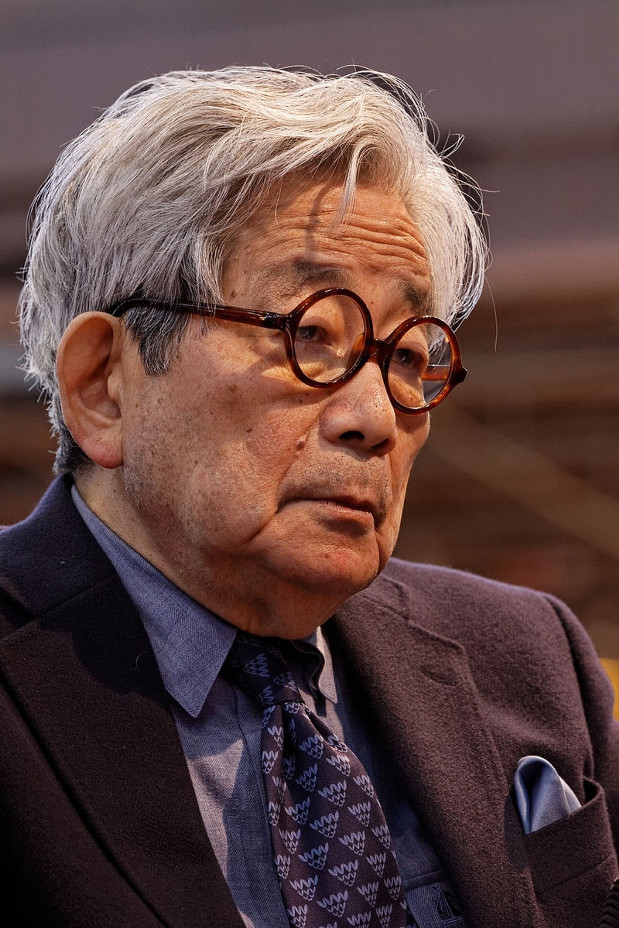 Muere el Nobel de Literatura japonés Kenzaburo Oe a los 88 años