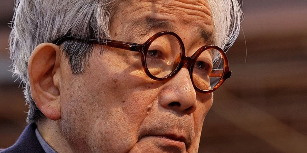 Muere el Nobel de Literatura japonés Kenzaburo Oe a los 88 años