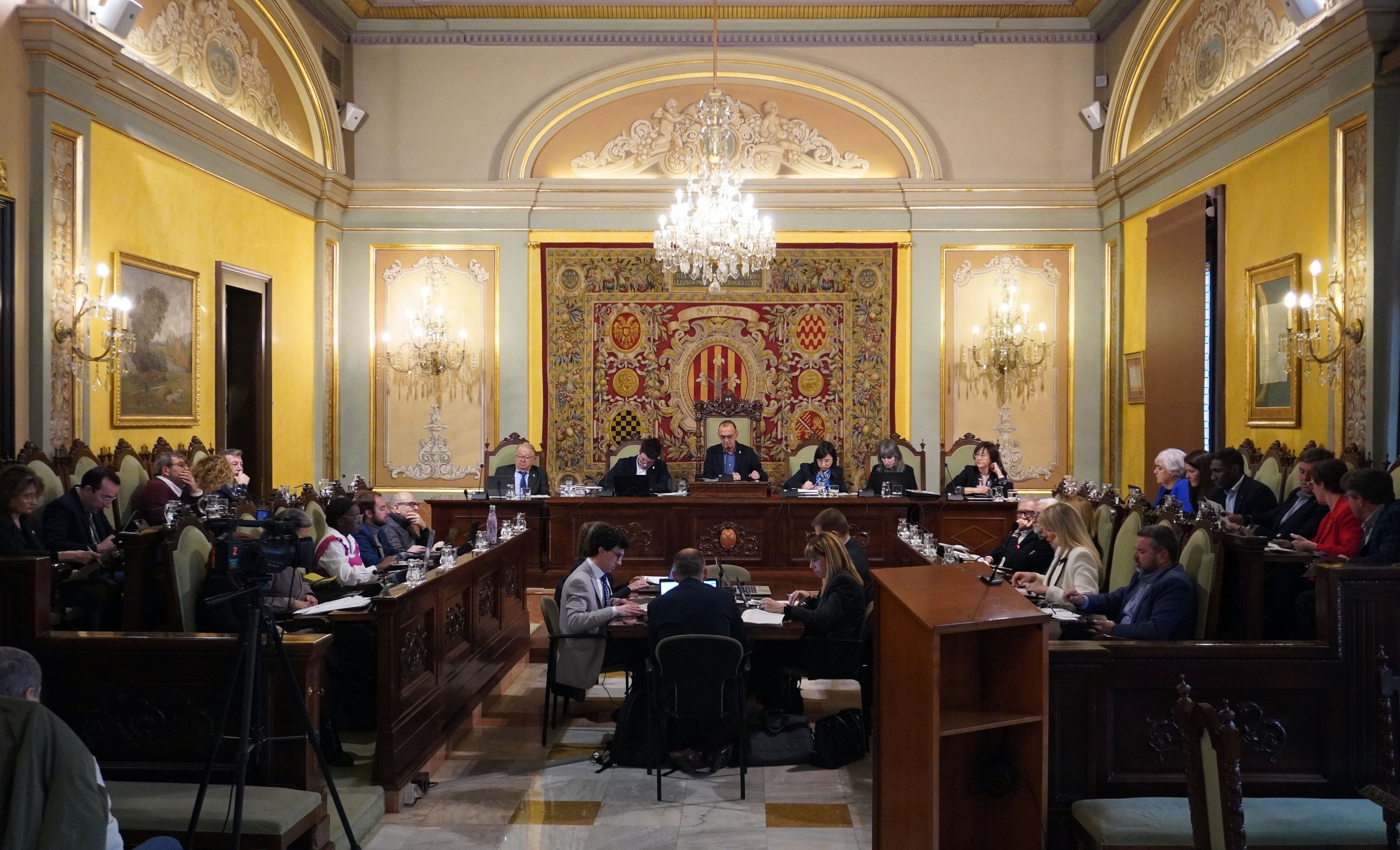 El PSC guanyaria les eleccions municipals a Lleida, segons una enquesta