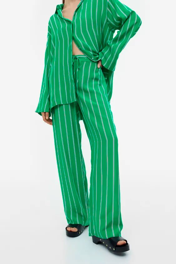 Pantalón estampado verde1 Pantalón estampado verde1