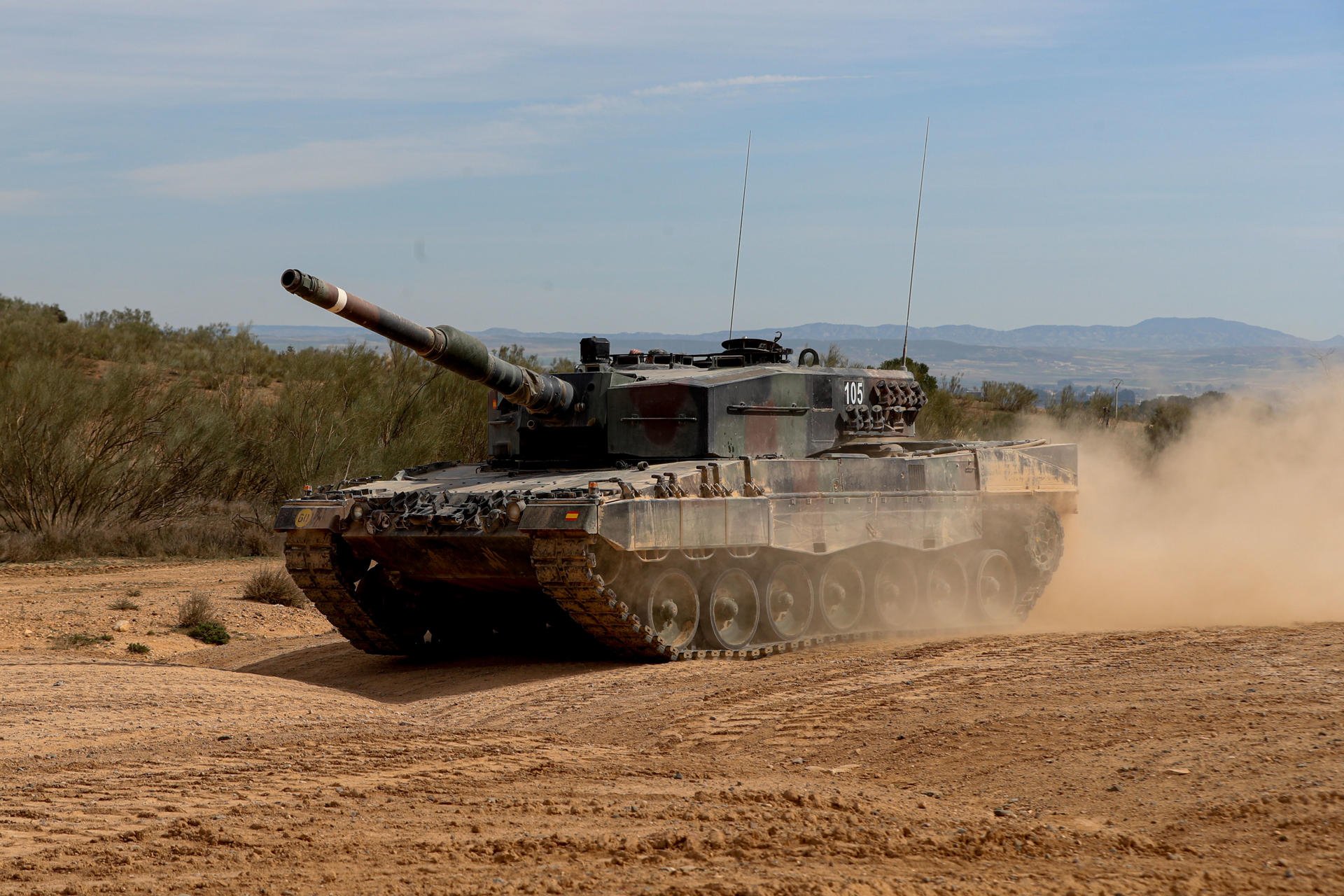 Acaba la formación de soldados ucranianos en España para llevar tanques Leopard: 12 horas al día durante 1 mes