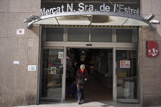 Mercat de l'Estrella i Jardins Baix Guinardó / Foto: Pau de la Calle Mercat de l'Estrella i Jardins Baix Guinardó / Foto: Pau de la Calle