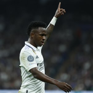 Vinícius decepciona a Florentino Pérez con una reunión fuera de Madrid antes de viajar a Barcelona