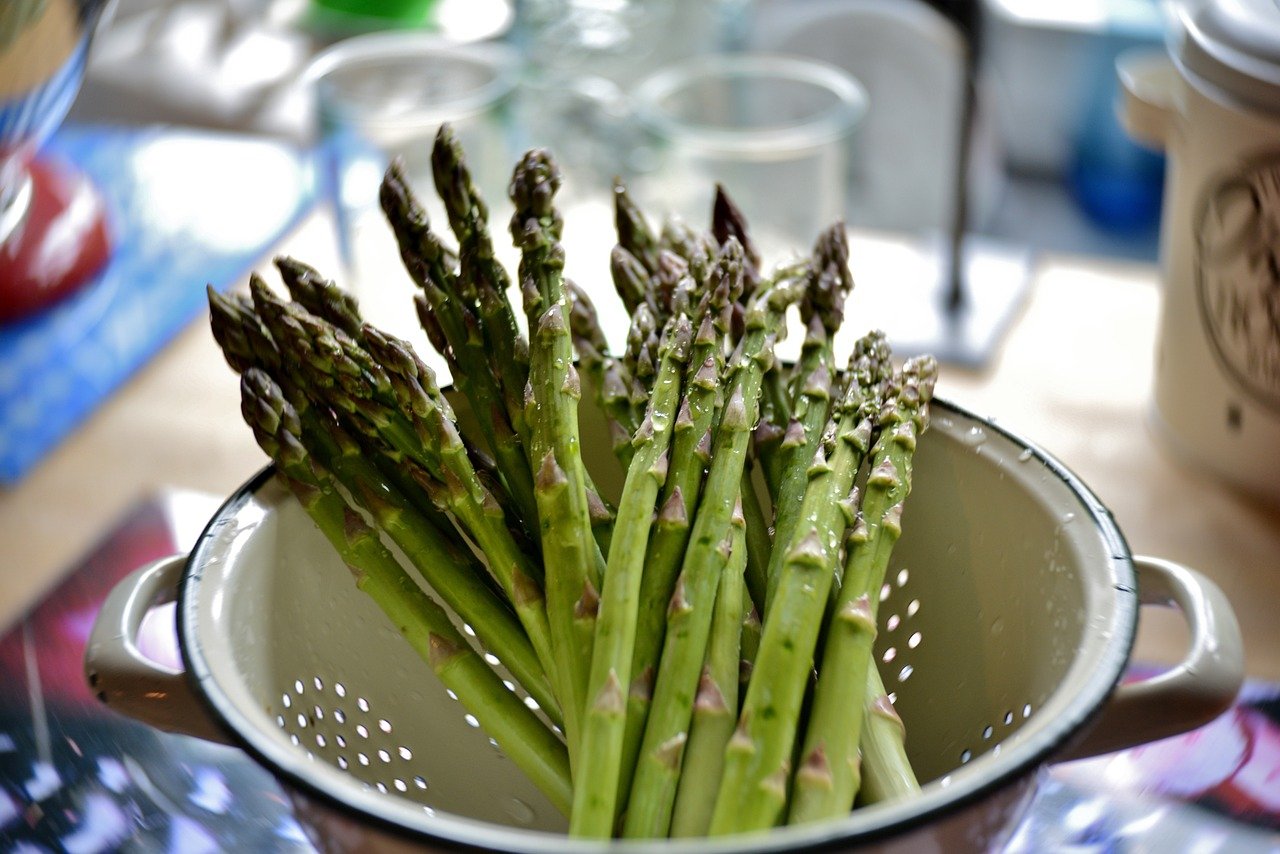 asparagus g9e5fe2172 1280 asparagus g9e5fe2172 1280