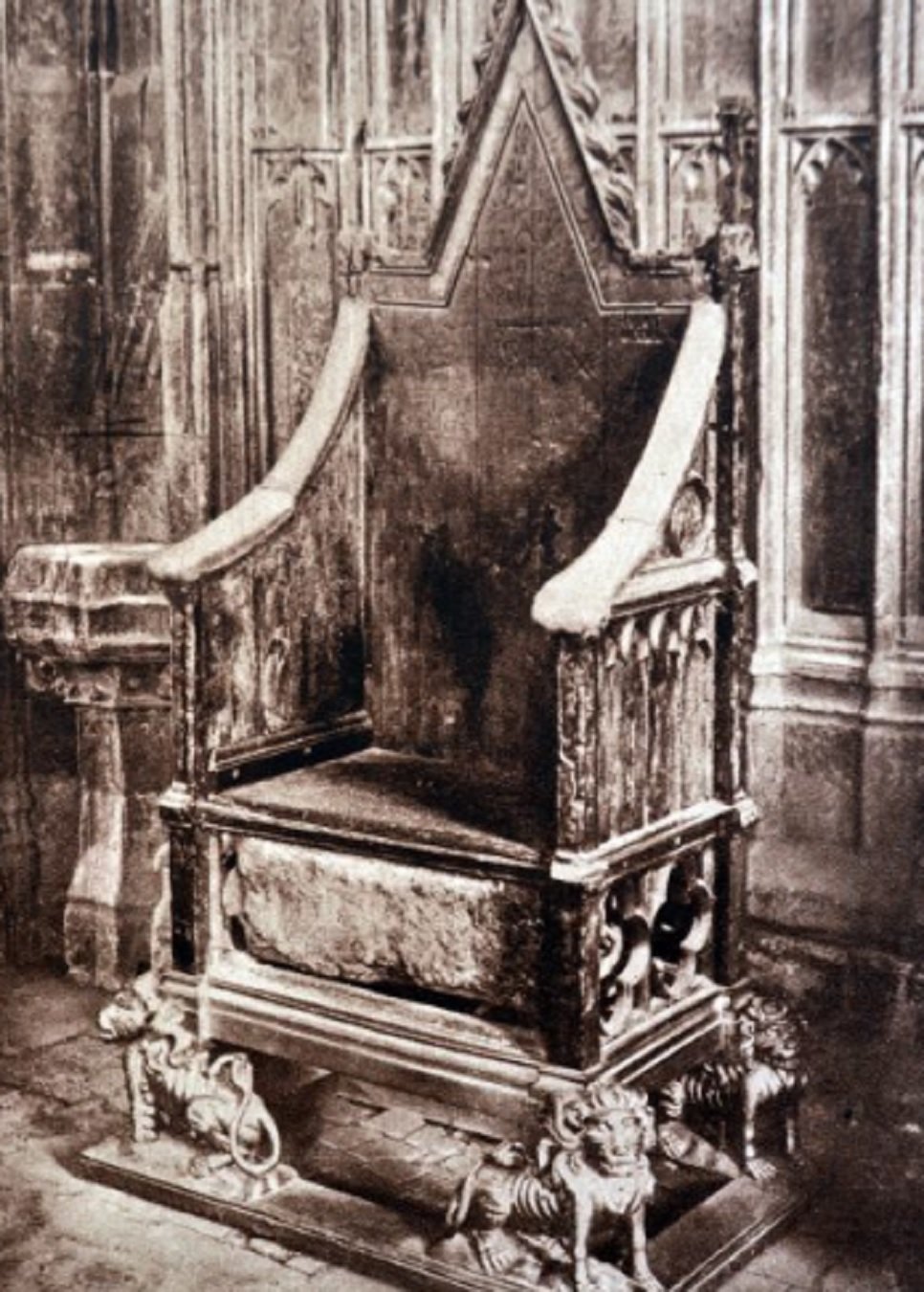 Cadira coronació Anglaterra GTRES