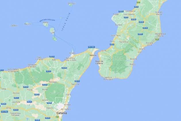 Estret de Messina / Google Maps Estret de Messina / Google Maps