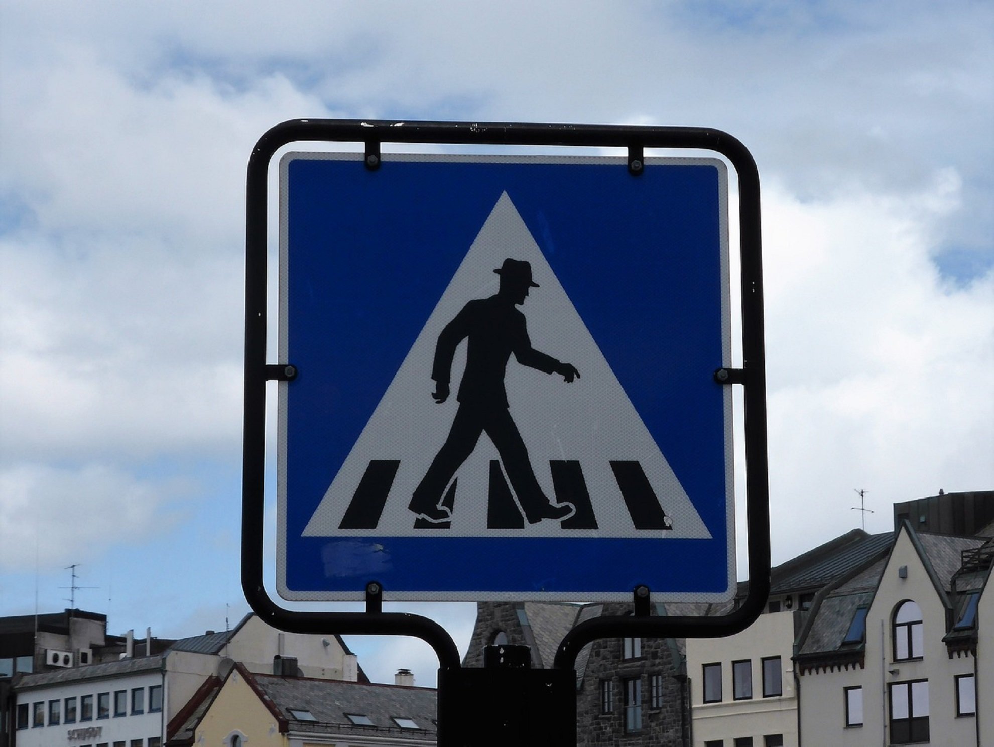 ¿Hay cada vez más intromisión de los poderes públicos en la vida de los ciudadanos?