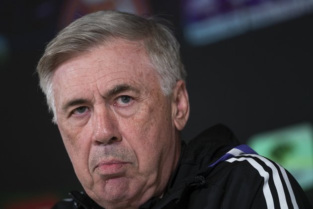 Carlo Ancelotti serio enfadado Real Madrid / Foto: EFE Carlo Ancelotti serio enfadado Real Madrid / Foto: EFE