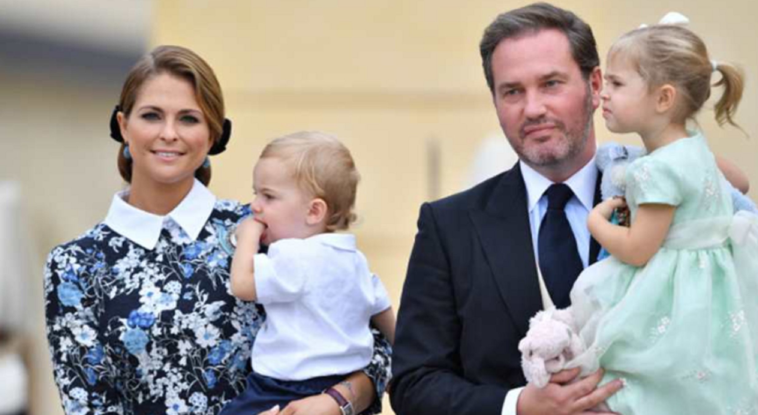 Magdalena Suecia, Christopher y sus hijos GTRES Magdalena Suecia, Christopher y sus hijos GTRES