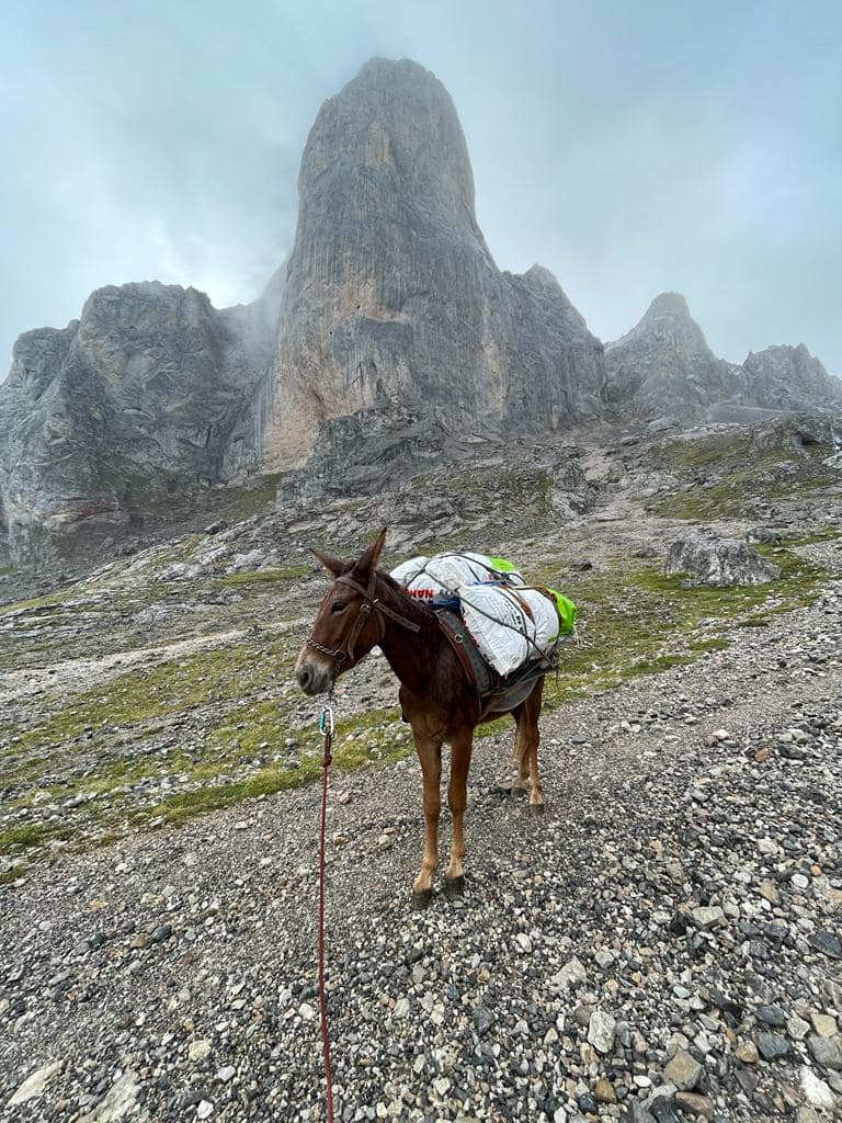 El refugi d'Urriellu, als Picos de Europa, contracta el nou portador amb un anunci a Facebook