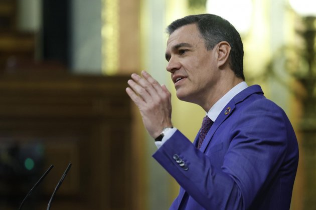 Pedro Sánchez congres govern espanyol moció censura faristol primer pla / Foto: Efe Pedro Sánchez congres govern espanyol moció censura faristol primer pla / Foto: Efe