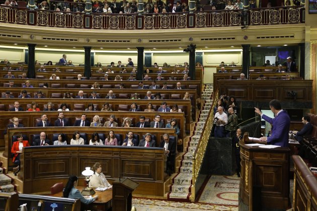 Pedro Sánchez congres govern espanyol moció censura faristol vista general / Foto: Efe Pedro Sánchez congres govern espanyol moció censura faristol vista general / Foto: Efe