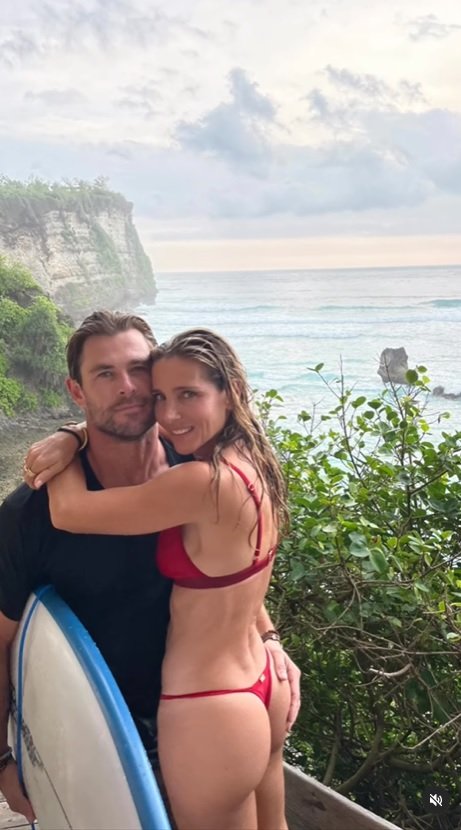 Elsa Pataky bikini en Bali, Instagram