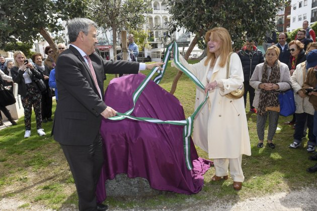 thysen inauguracio jardines gtres