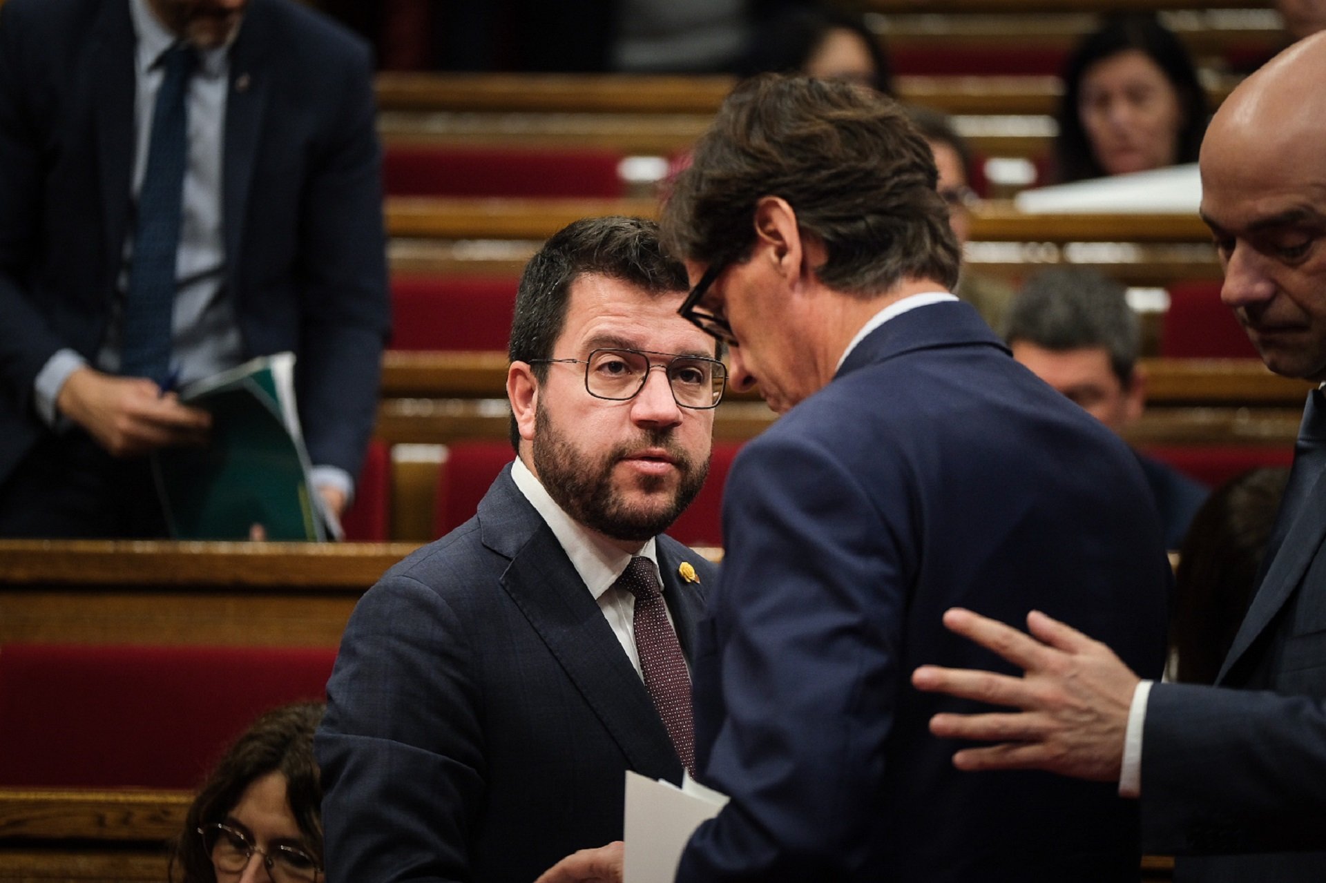Pere Aragones i Salvador Illa al ple del Parlament de Catalunya / Carlos Baglietto