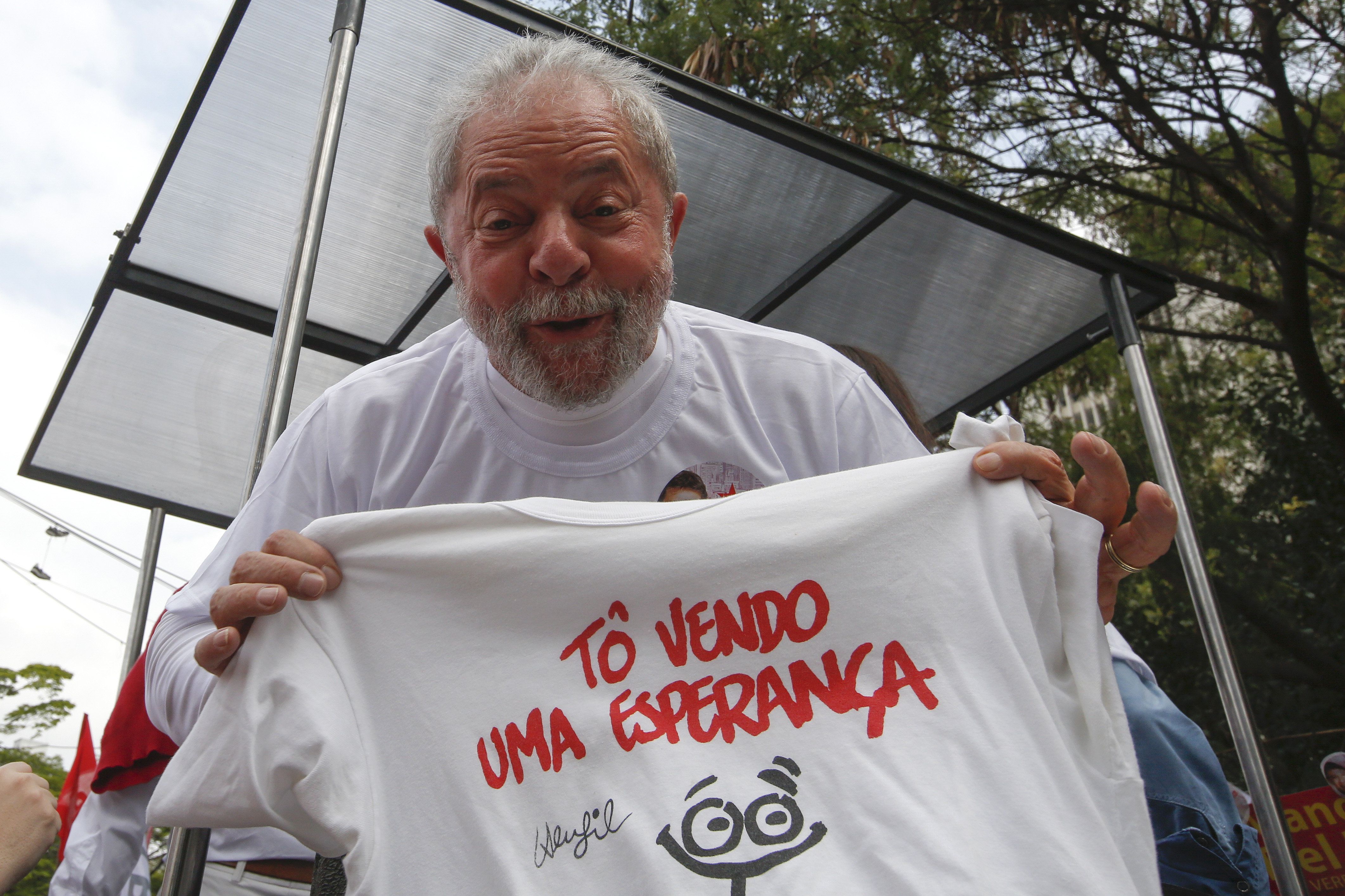 El PT de Lula sufre su mayor descalabro electoral en dos décadas