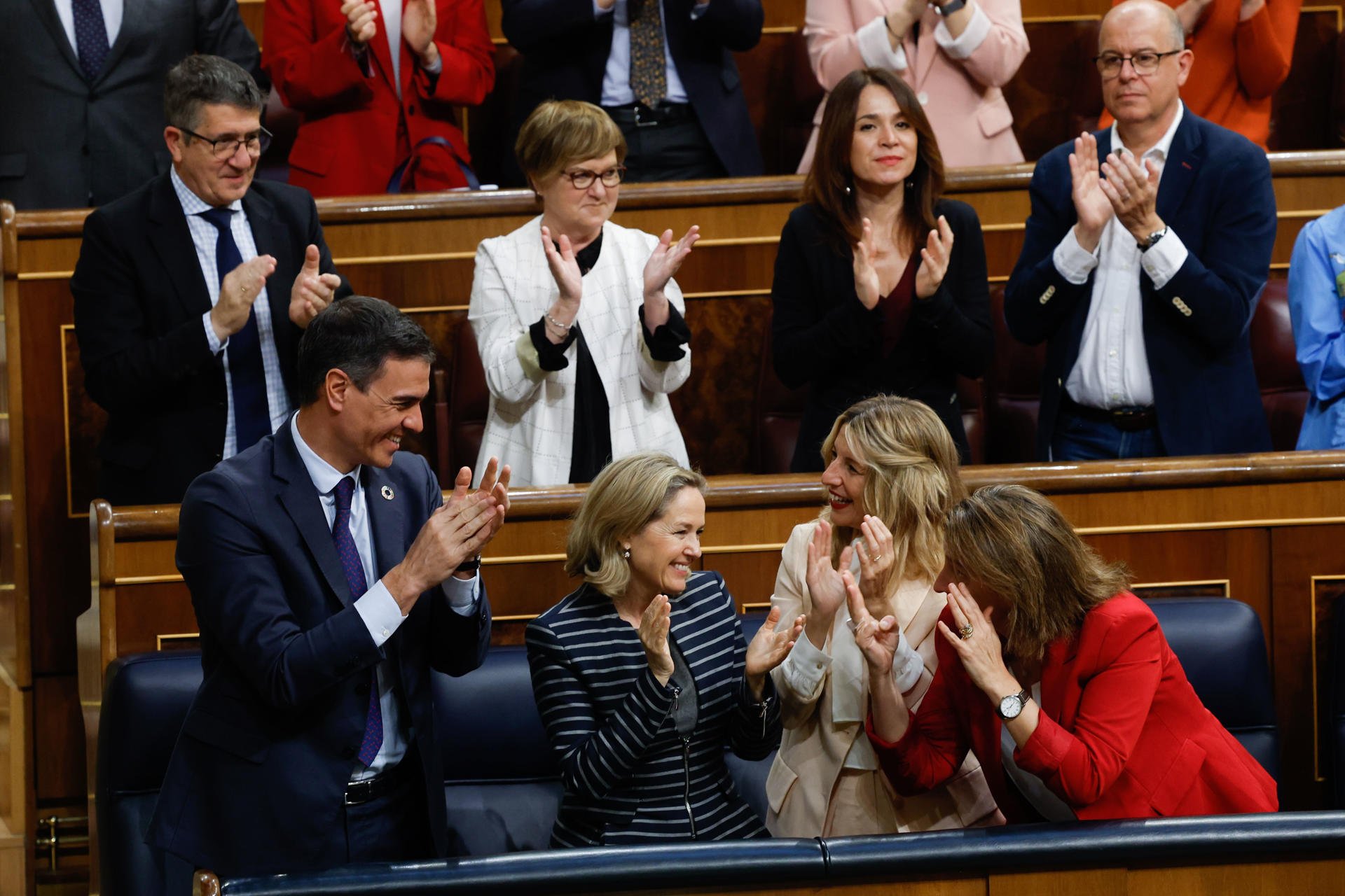 El Congreso tumba la moción de censura de Vox con la abstención del PP y refuerza a Pedro Sánchez