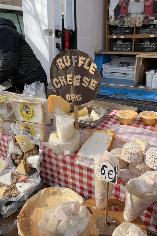 montserrat cheese stand