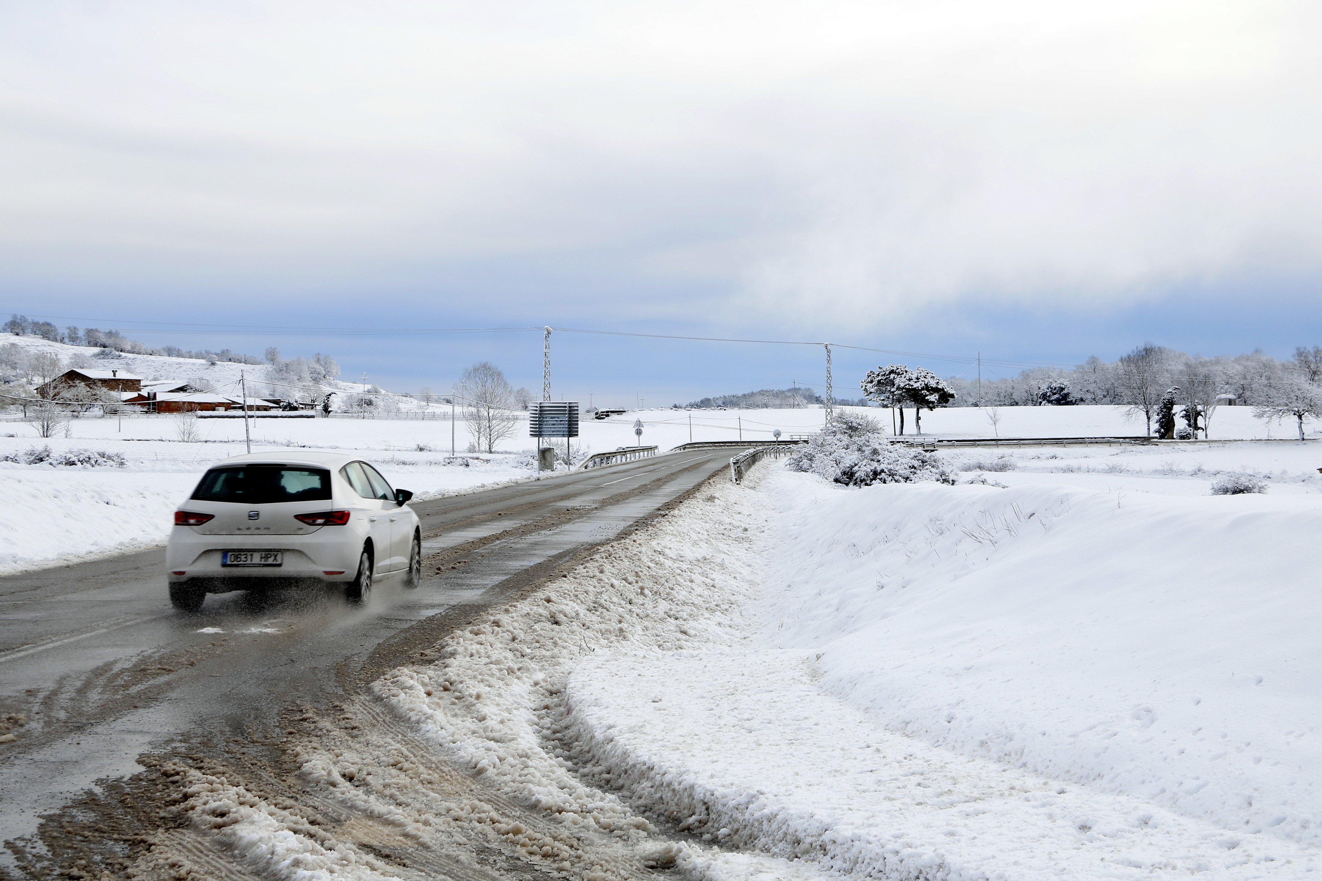 Suspès el transport escolar al Moianès i en punts del Bages i l'Anoia