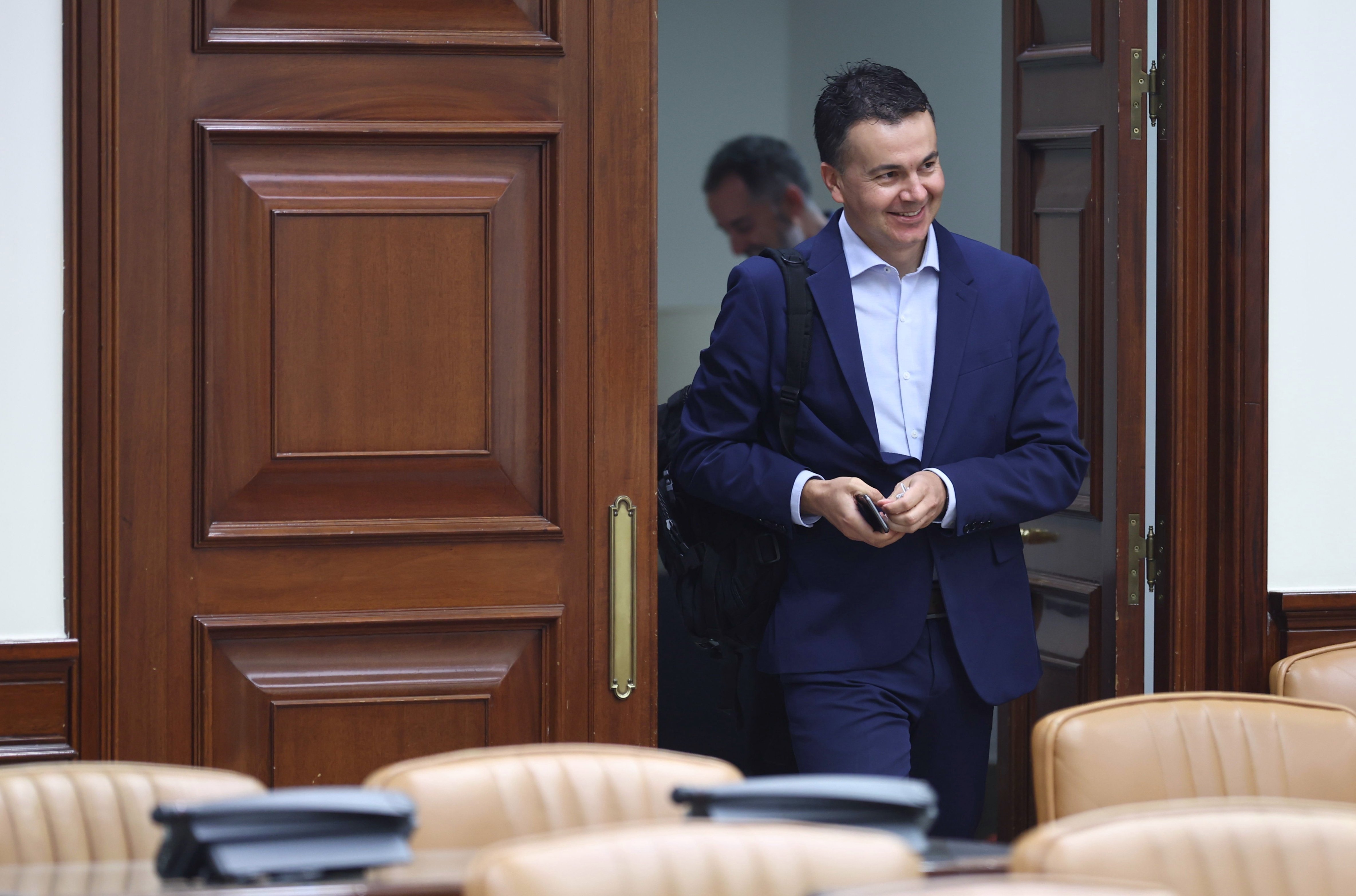 Spanish cabinet's mini-reshuffle brings in Héctor Gómez and José Manuel Miñones
