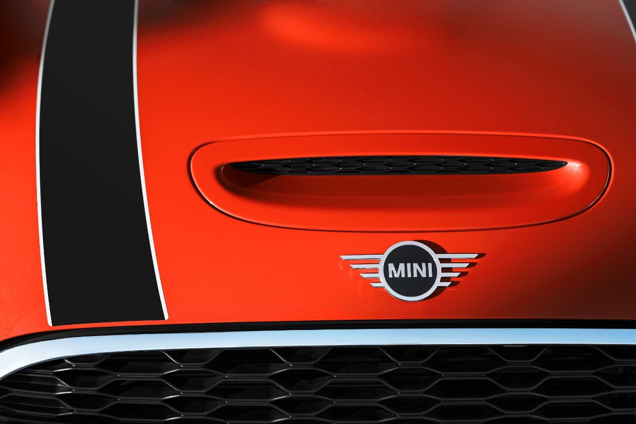 MINI, a por Tesla, con un SUV eléctrico para todos los bolsillos con más de 400 km de autonomía