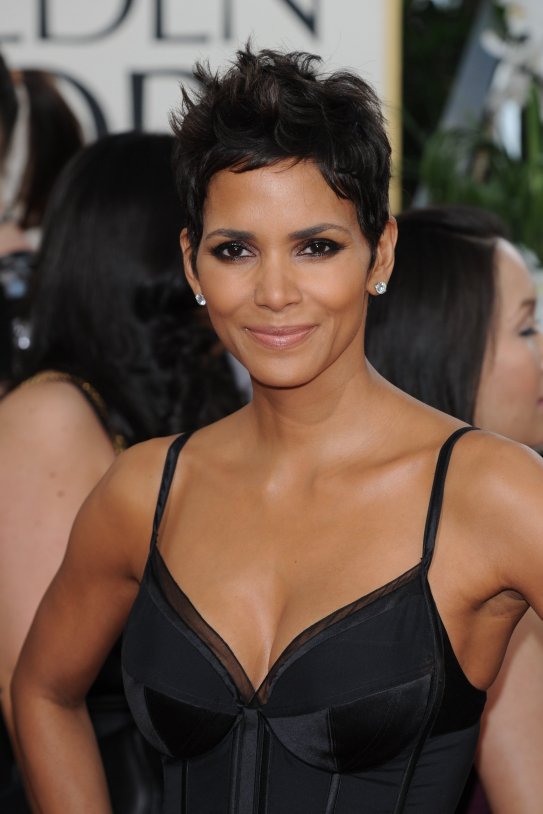 Halle Berry GTRES Halle Berry GTRES