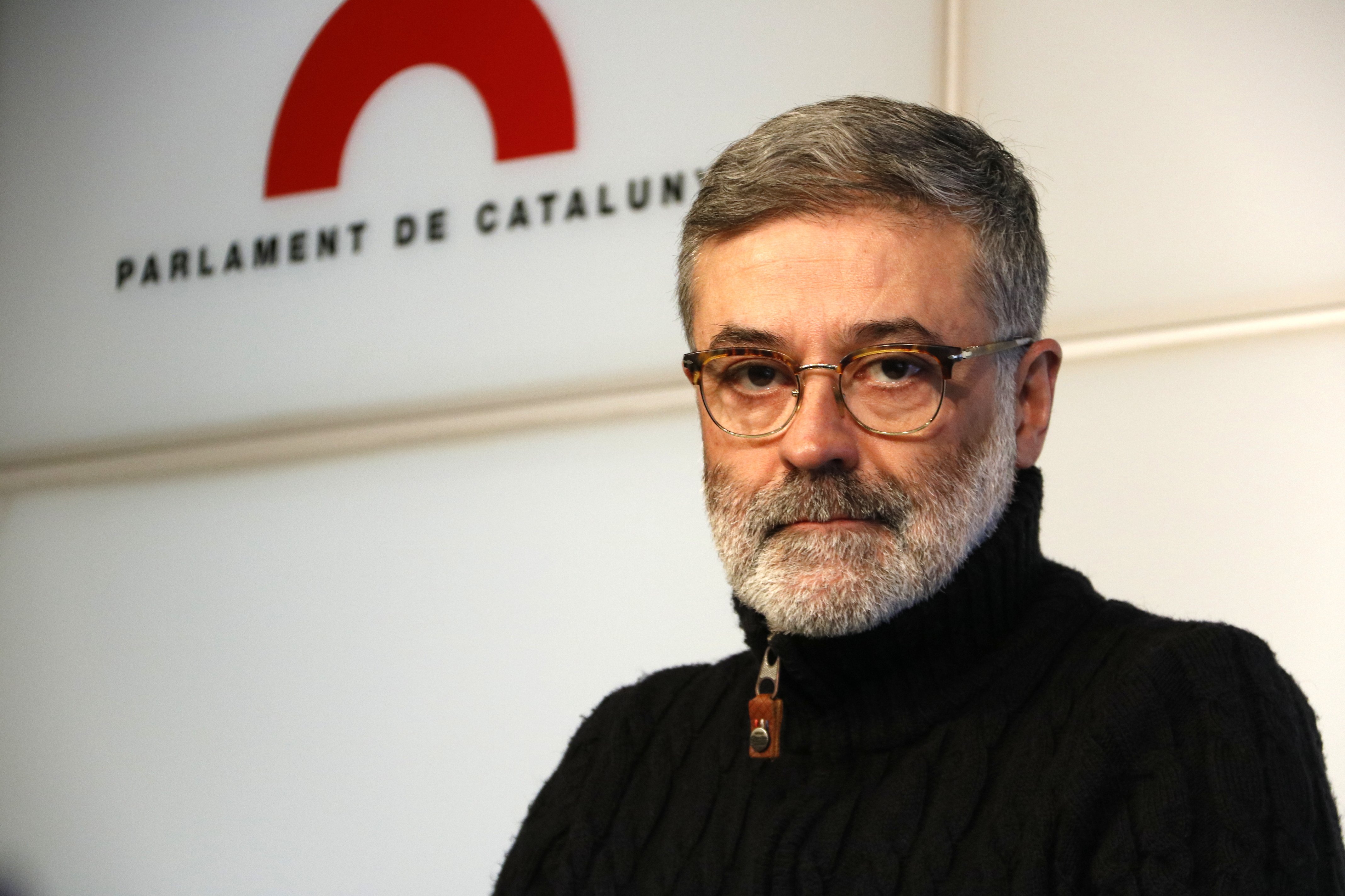 La CUP fa una crida a sortir al carrer davant la retenció de Puigdemont