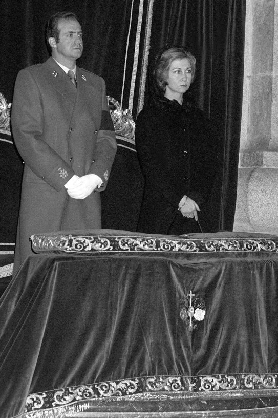 Juan Carlos y Sofía funeral Juan de Borbón Twitter
