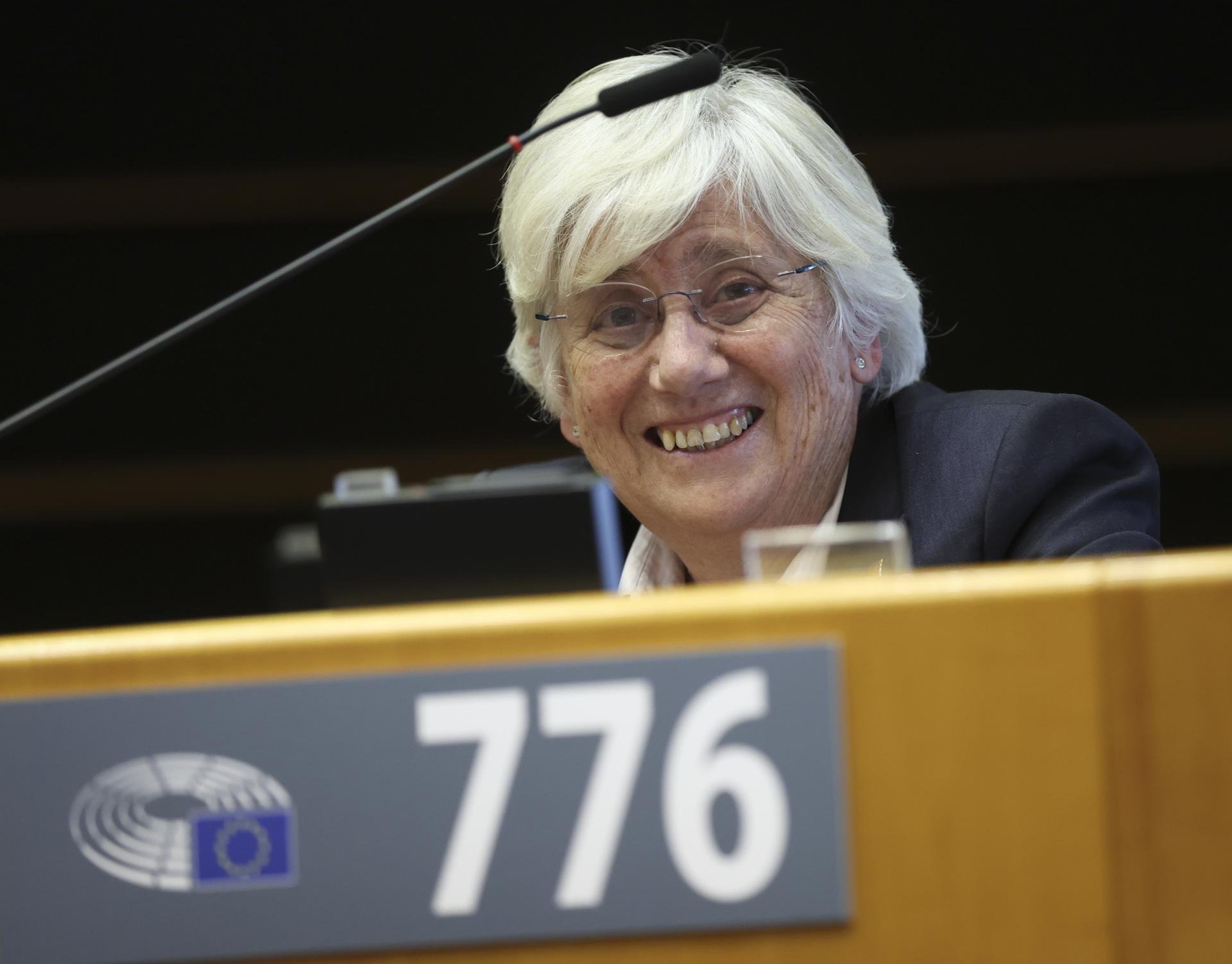 Clara Ponsatí es reconcilia amb Meritxell Serret: li fa costat amb la condemna del TSJC