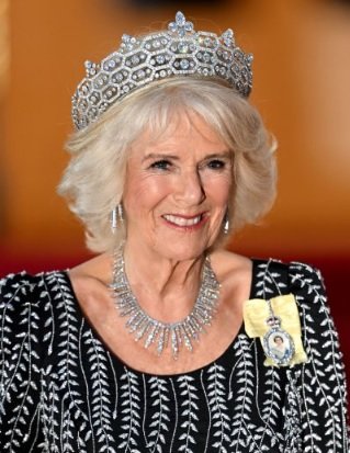 Camilla tiara GTRES Camilla tiara GTRES