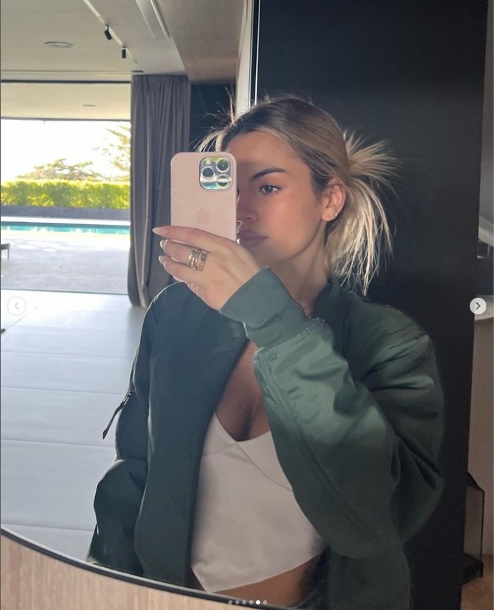 Maria Guardiola de verde Instagram