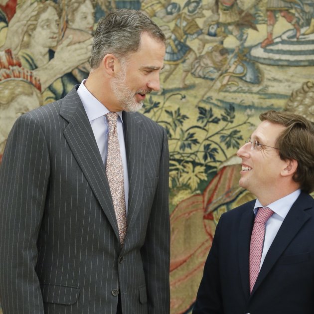 Felipe VI y José Luis Martínez Almeida GTRES