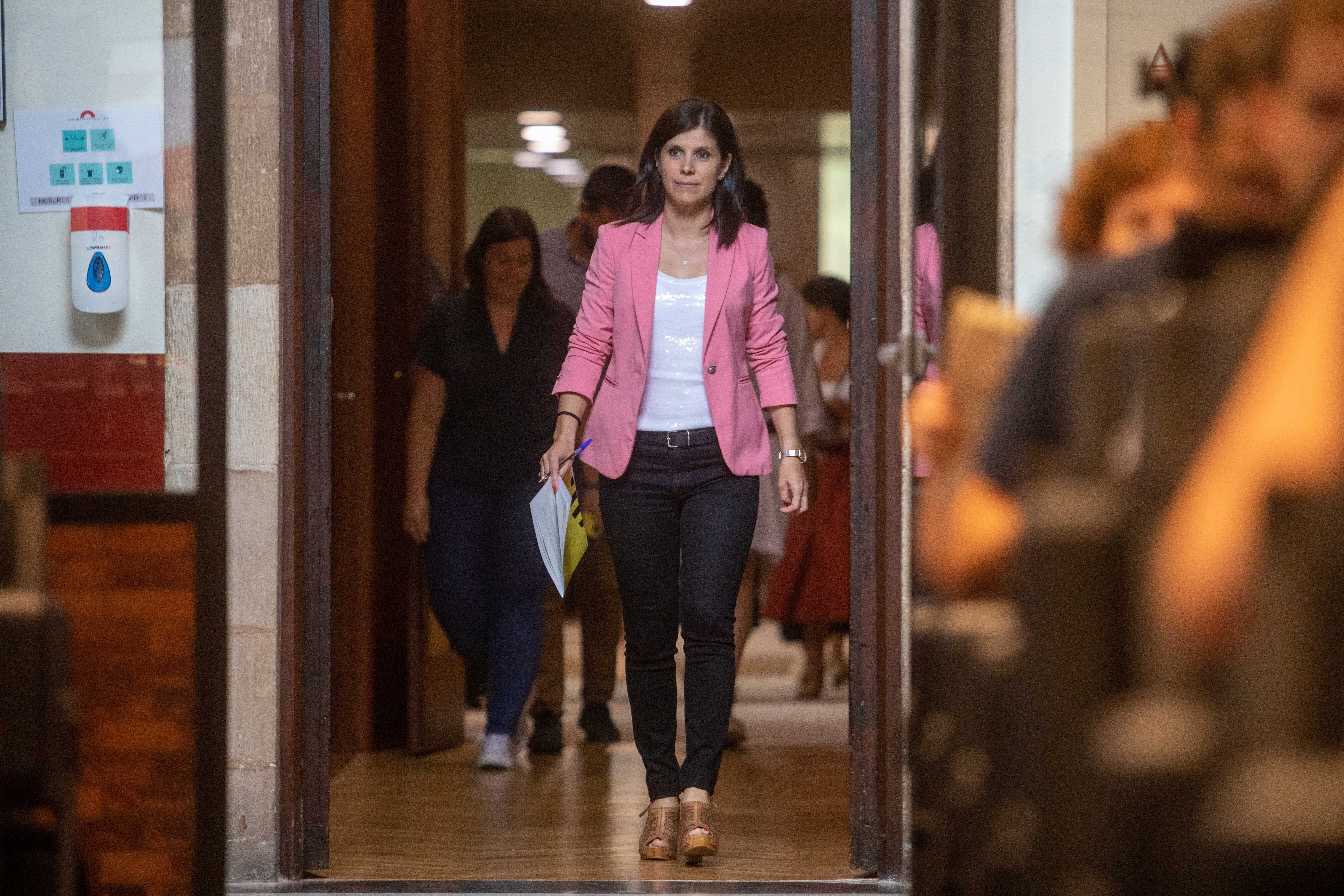 ERC demana rellevar Laura Borràs però aparca el debat fins a la sentència ferma