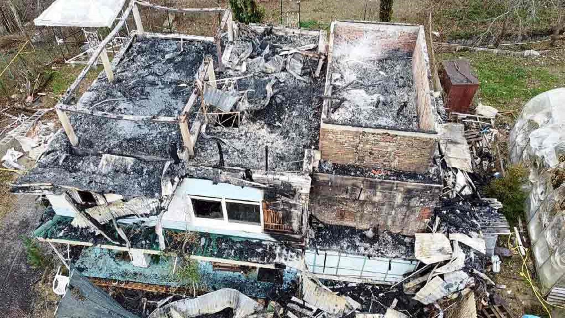 Imatge casa cremada Andrei Paniush per membres de Wagner