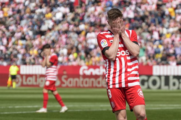 Viktor Tsygankov lamenta mans cara Girona Espanyol / Foto: EFE Viktor Tsygankov lamenta mans cara Girona Espanyol / Foto: EFE