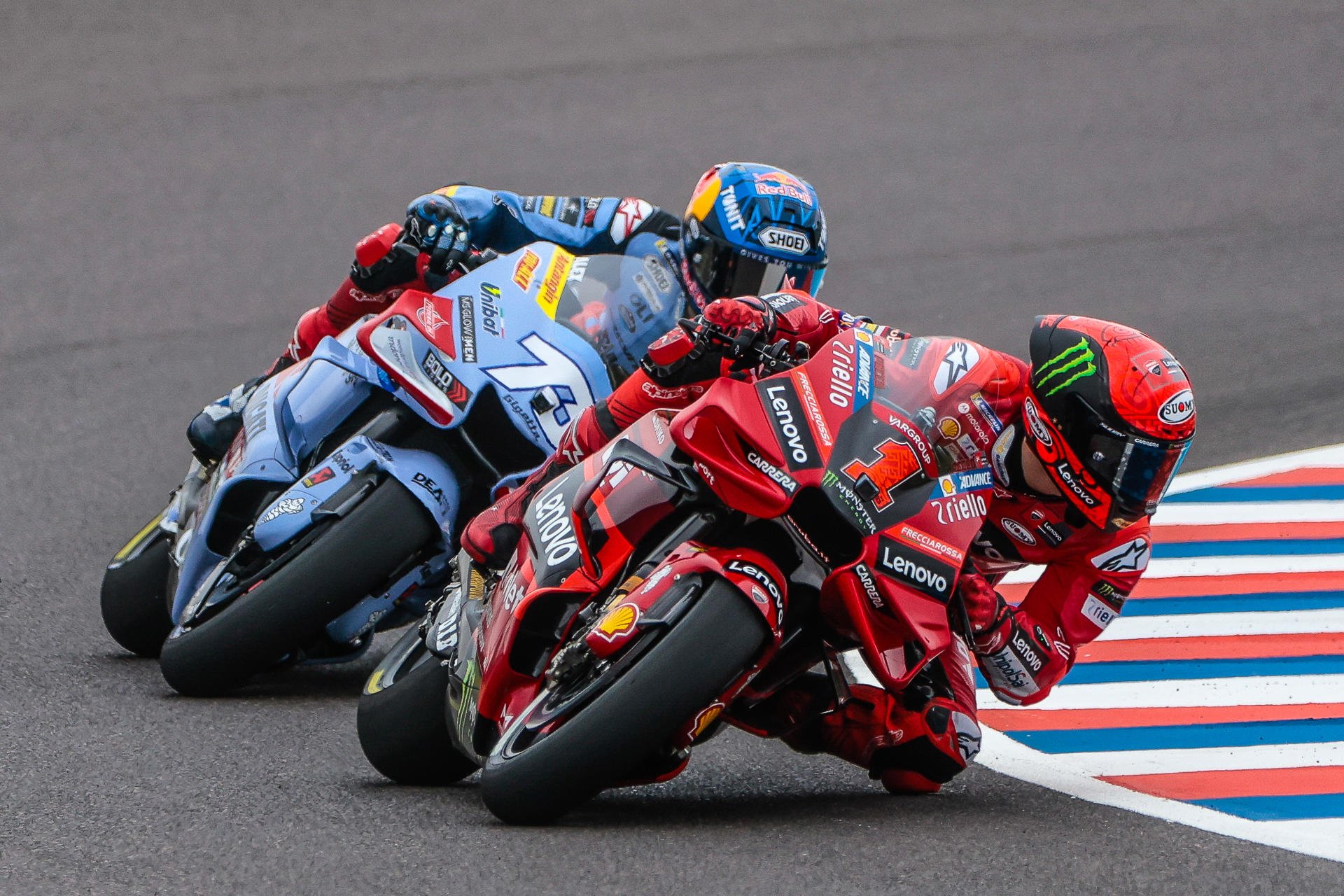 Ducati no vol que Álex Márquez substitueixi Pecco Bagnaia