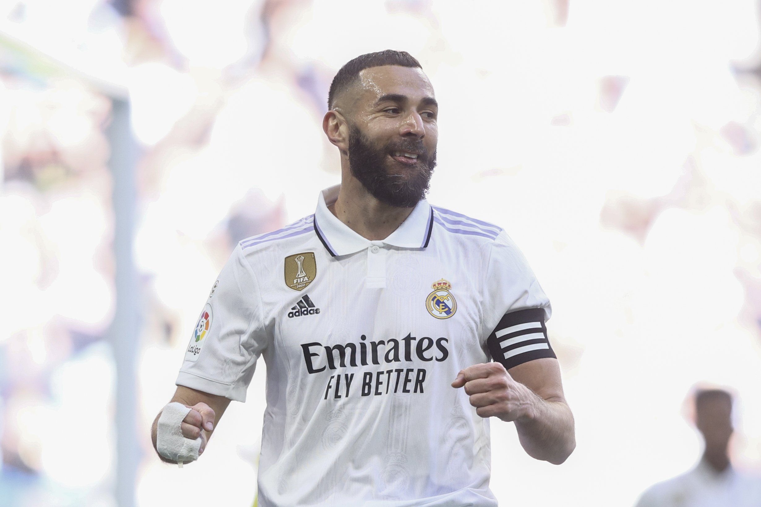 Benzema, 2 opciones para no renovar con el Real Madrid, último Clásico o más dinero