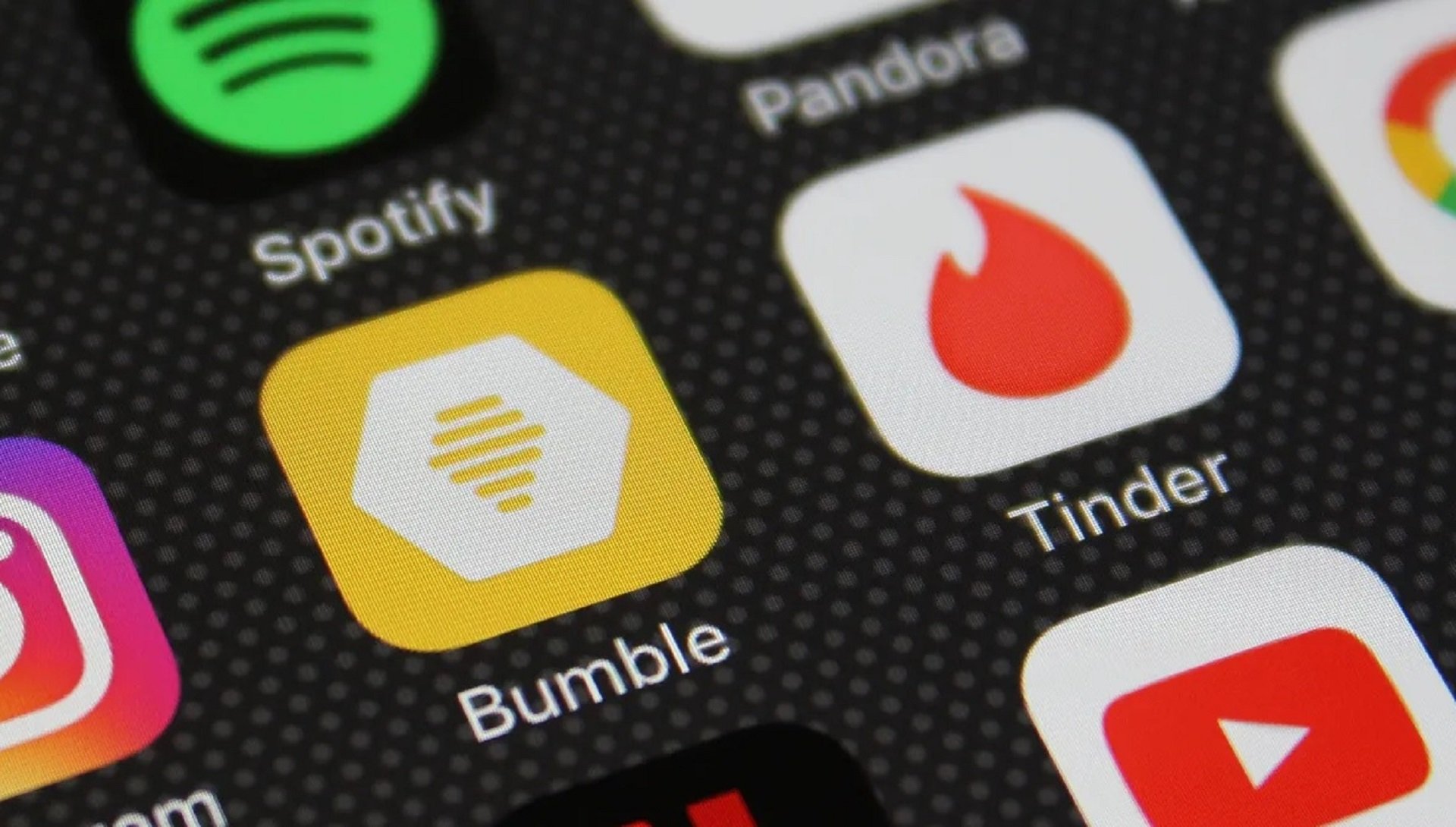 Bumble, l'app de cites que ja trepitja els talons a Tinder