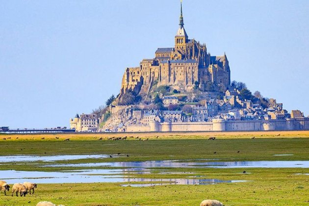 Mont Saint Michel. Font Turisme de Normandia Mont Saint Michel. Font Turisme de Normandia