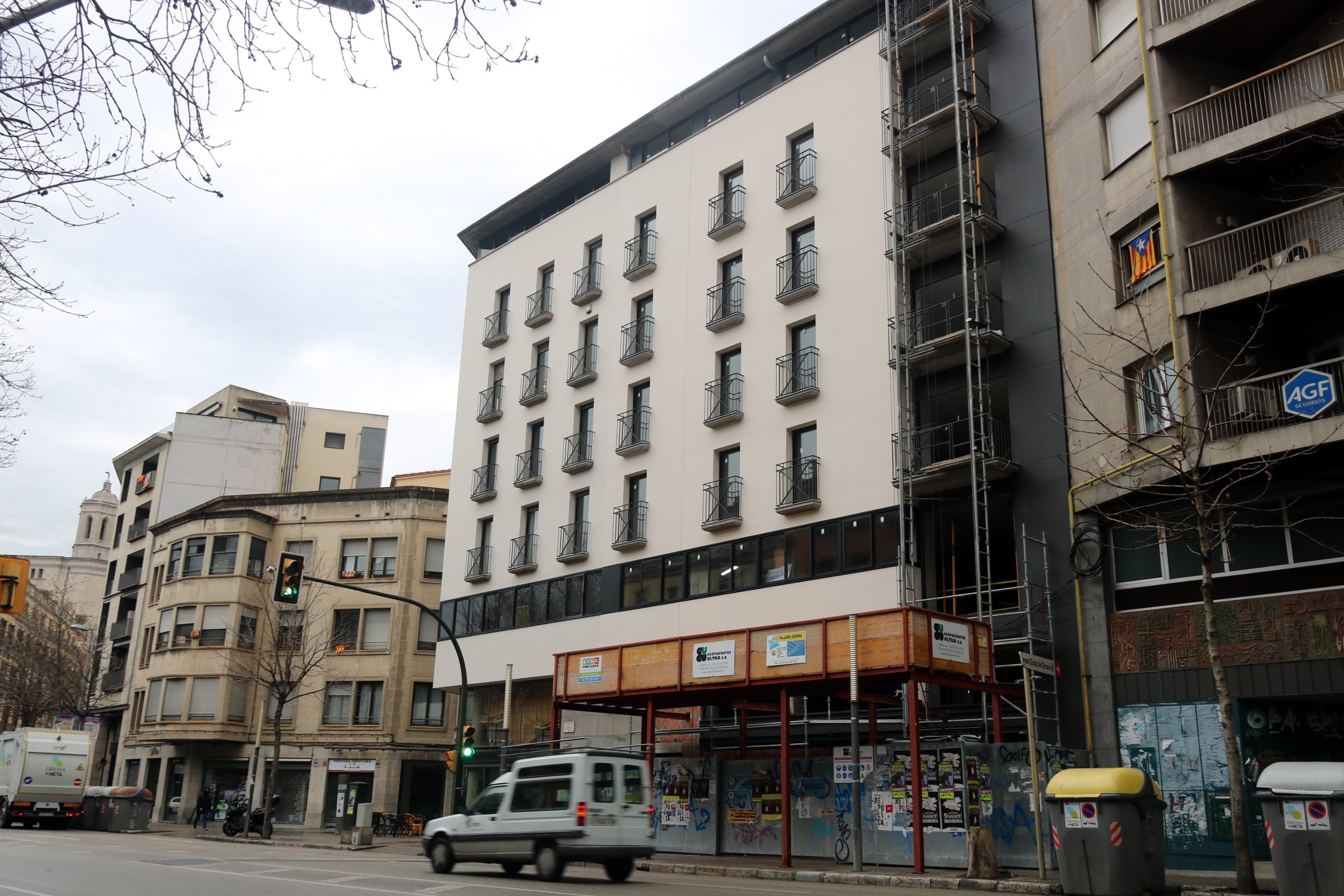 El número de hipotecas en enero crece un 14% en Catalunya