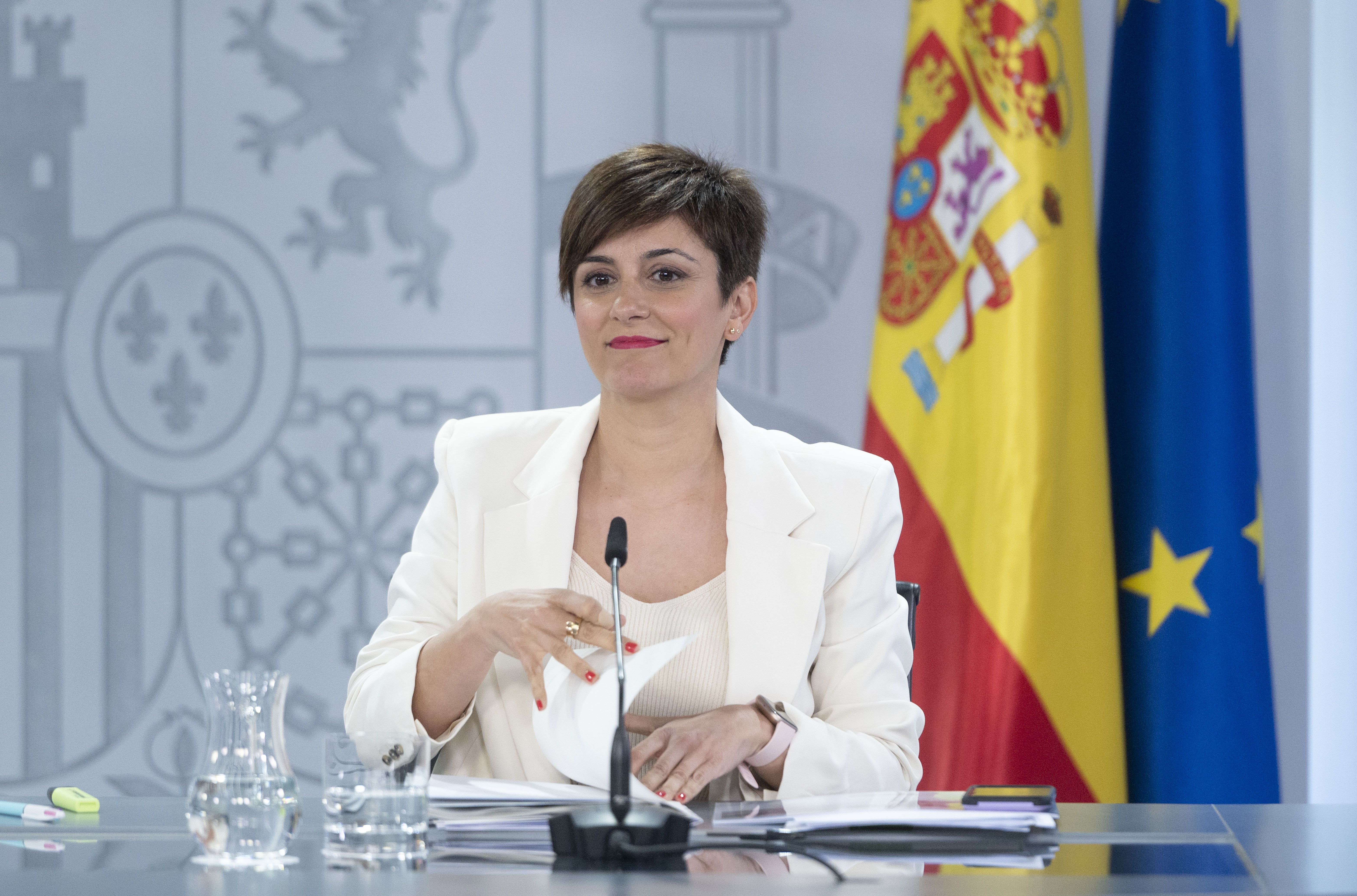 El govern espanyol blinda Yolanda Díaz de l’incendi amb Podemos i fa gala dels “nervis” de Feijóo