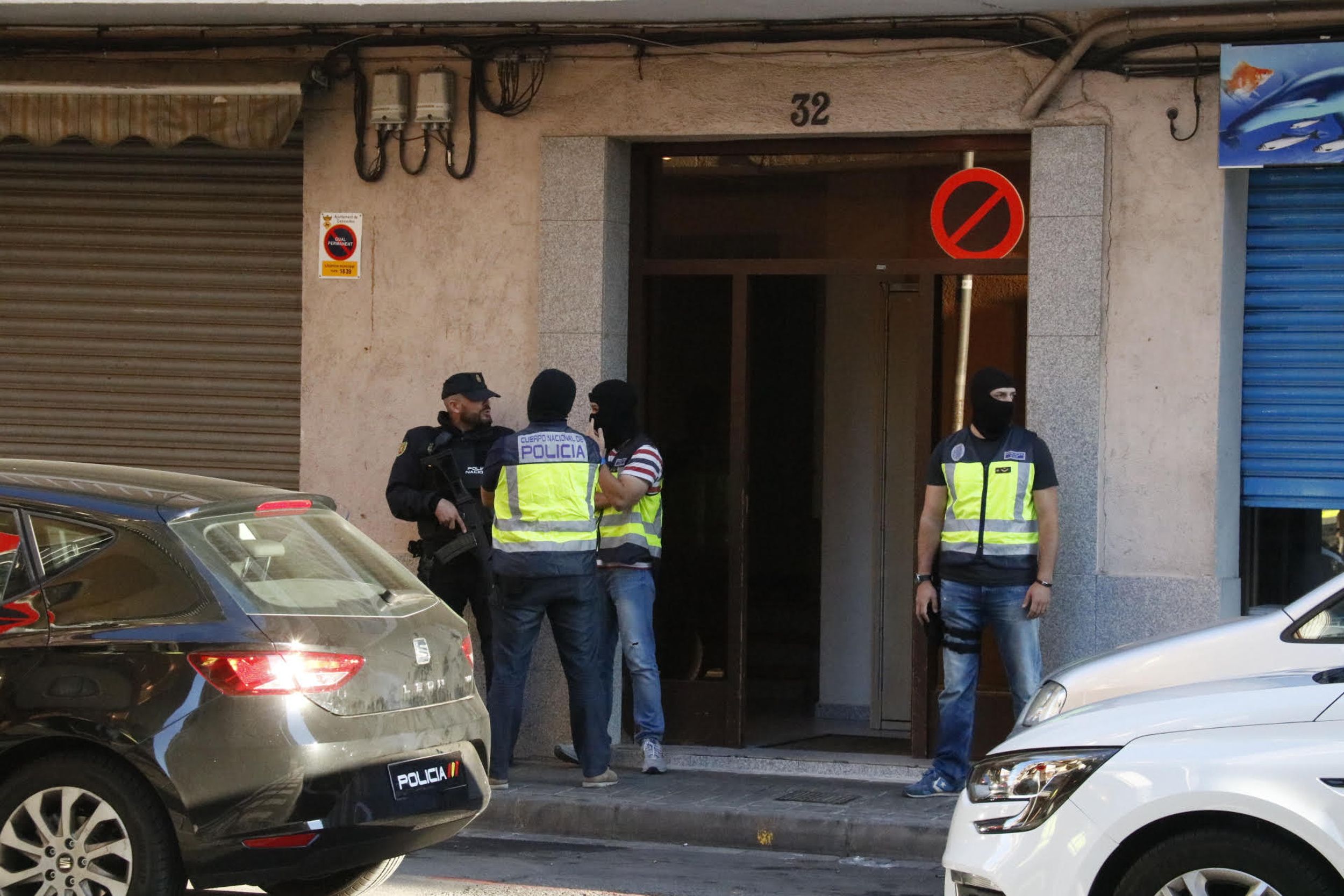 10 terroristas detenidos en Catalunya