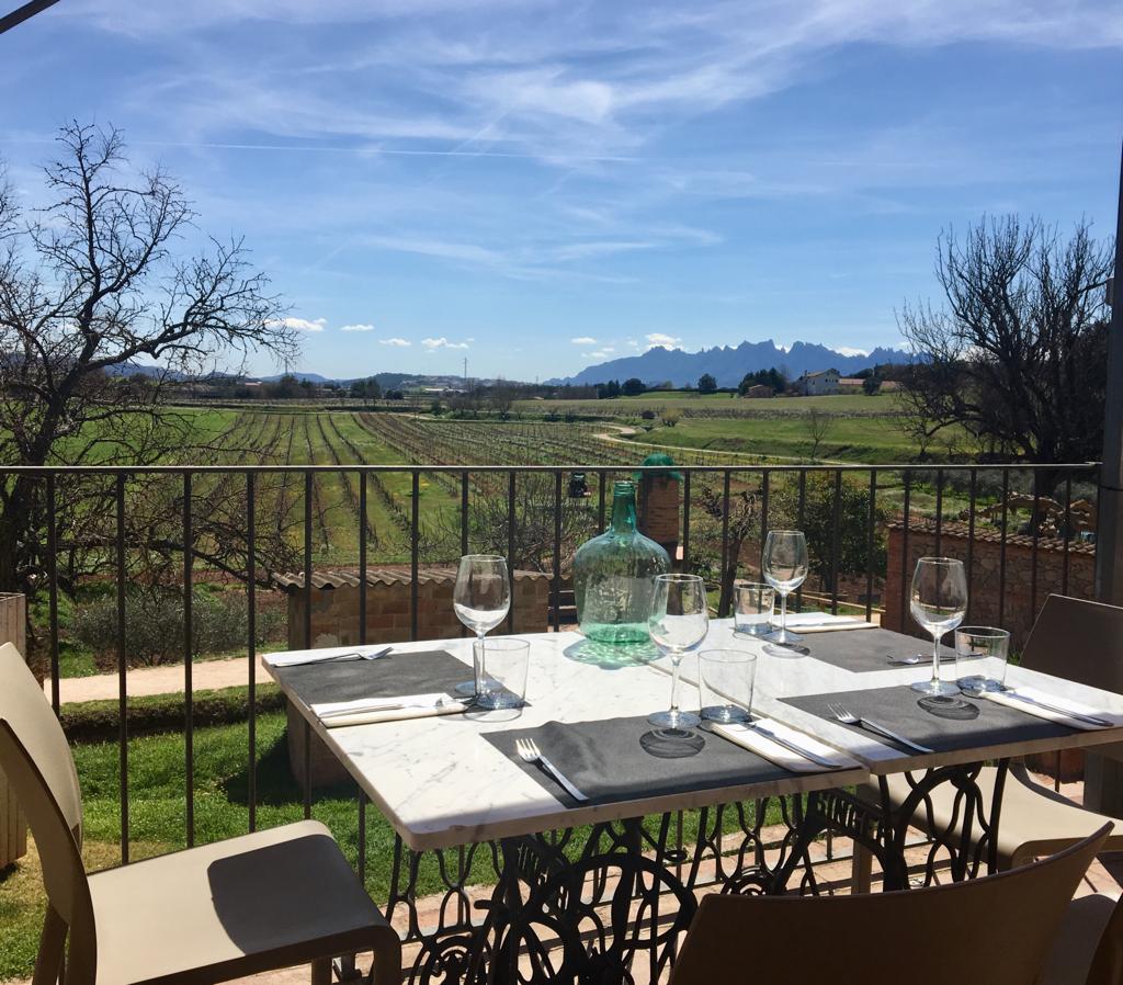 El restaurant amb Montserrat de fons que ret homenatge a Santi Santamaría