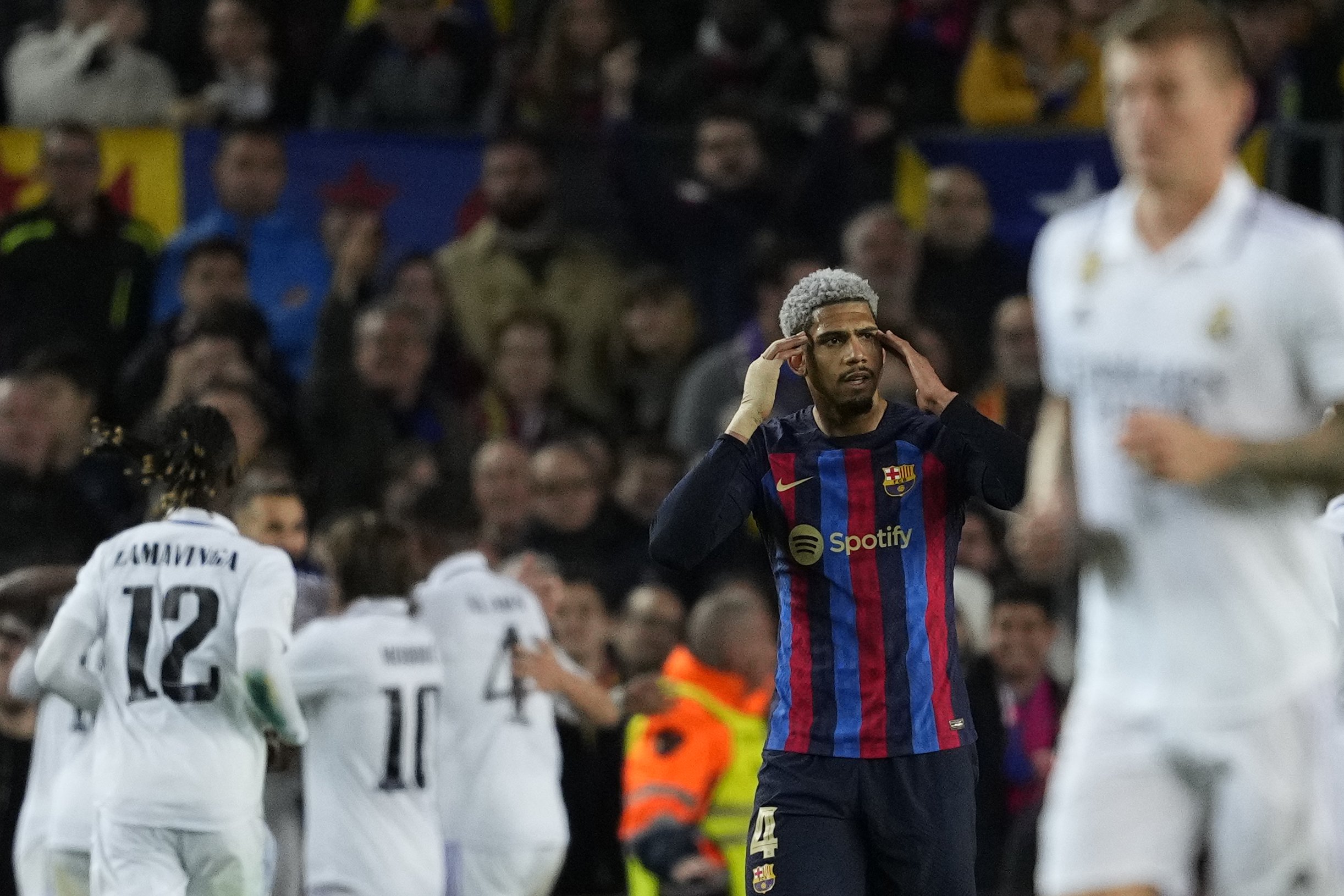 Punt i final als Clàssics del Camp Nou: el Barça s'acomiada de la pitjor manera
