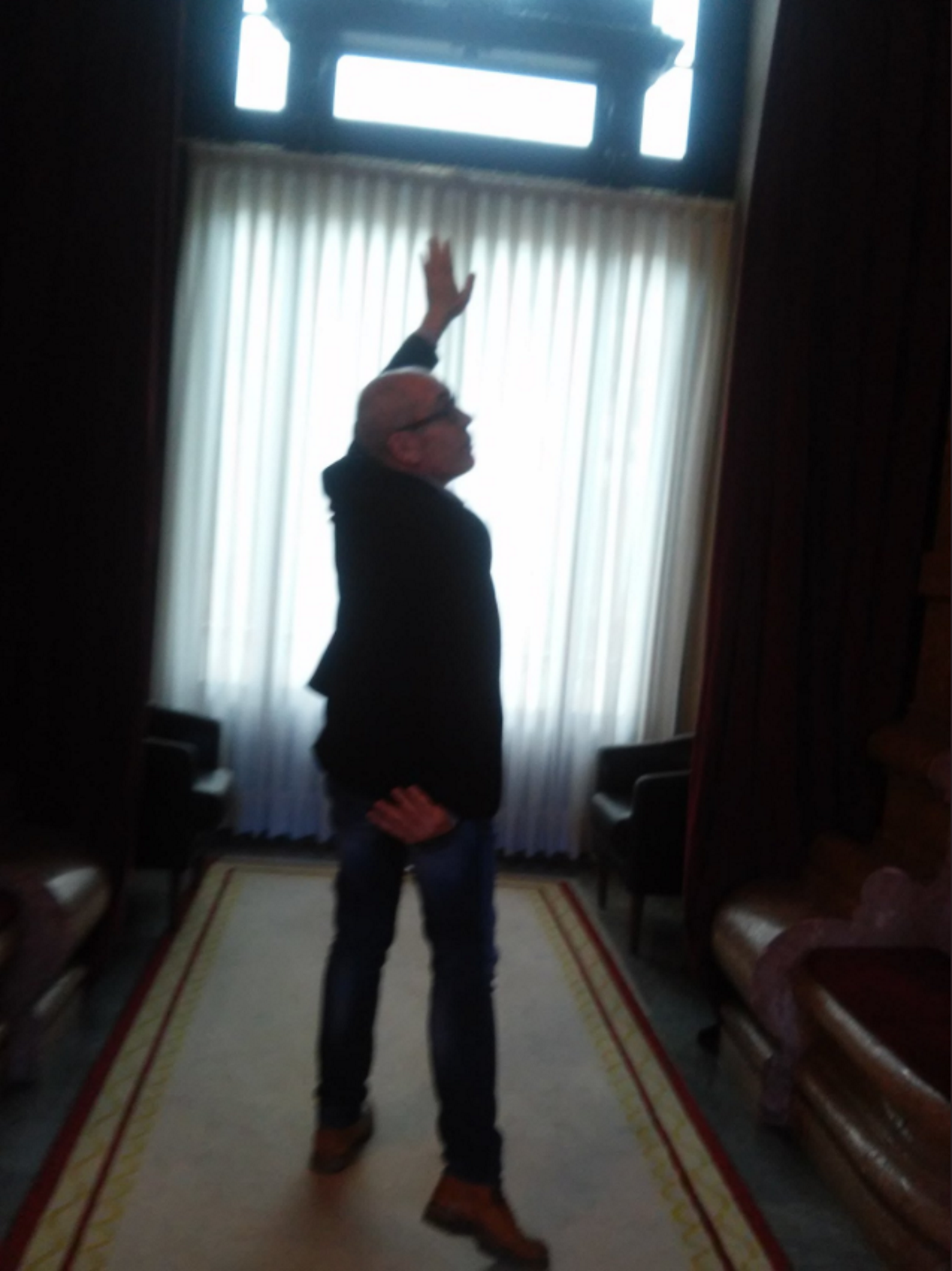 Cuando Iu Forn y Empar Moliner imitan a Inés Arrimadas