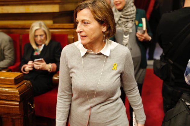 Carme forcadell lleno investidura sergi alcazar (1)