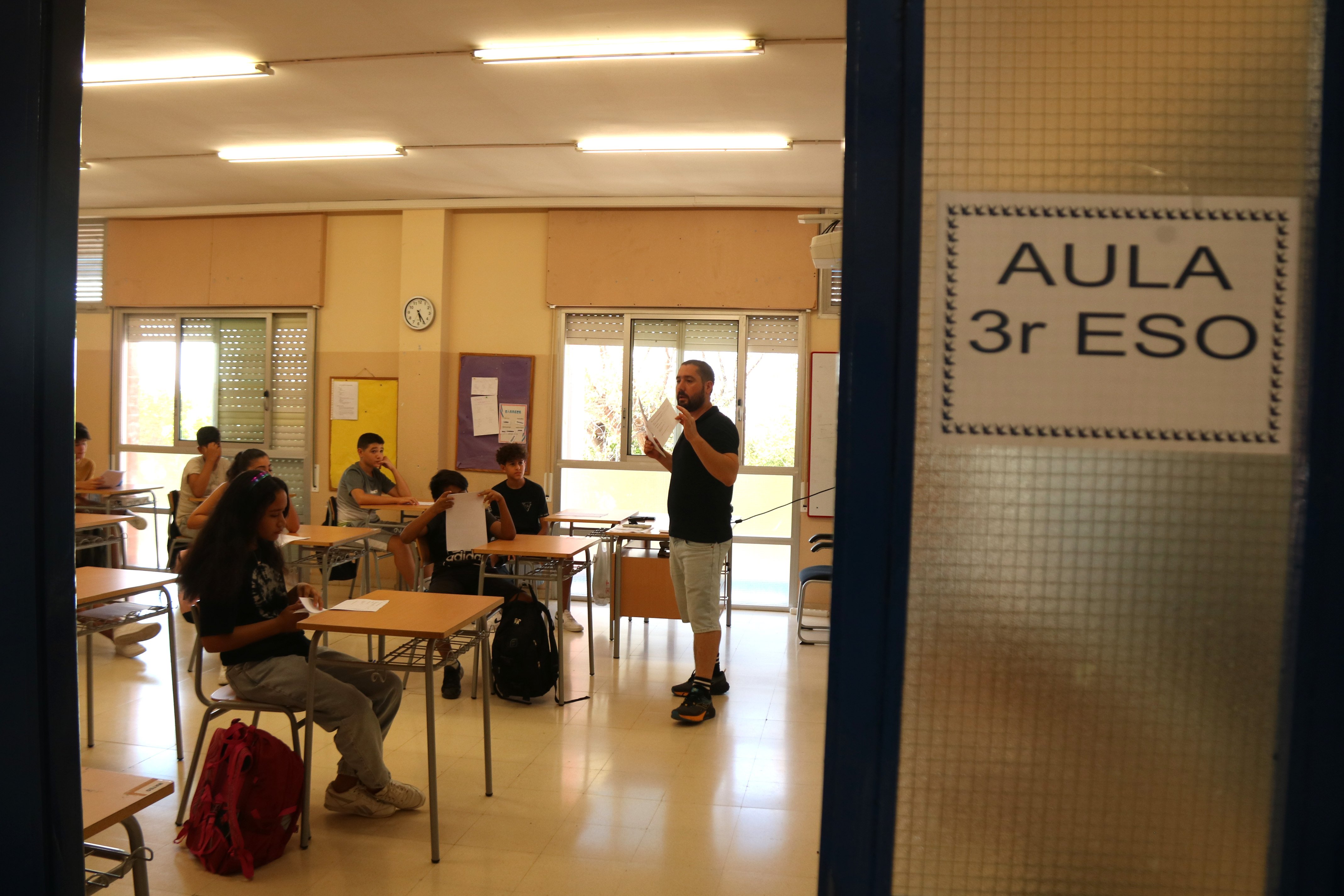 Los docentes catalanes denuncian un aumento de agresiones en el aula: "Un alumno me llamó 'puta gorda'"