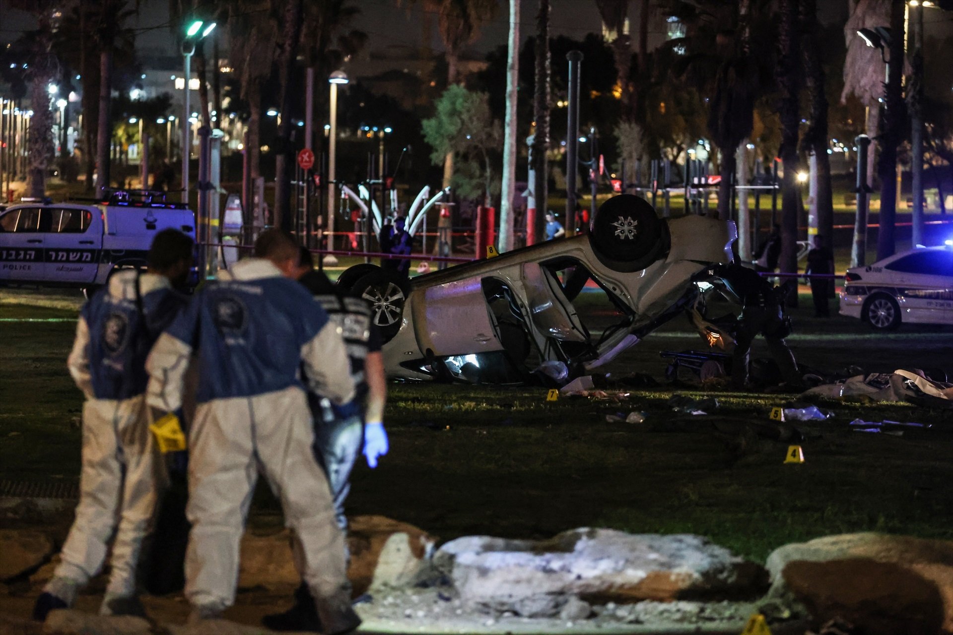 Un turista muerto y diversos heridos en un atentado en el paseo marítimo de Tel Aviv