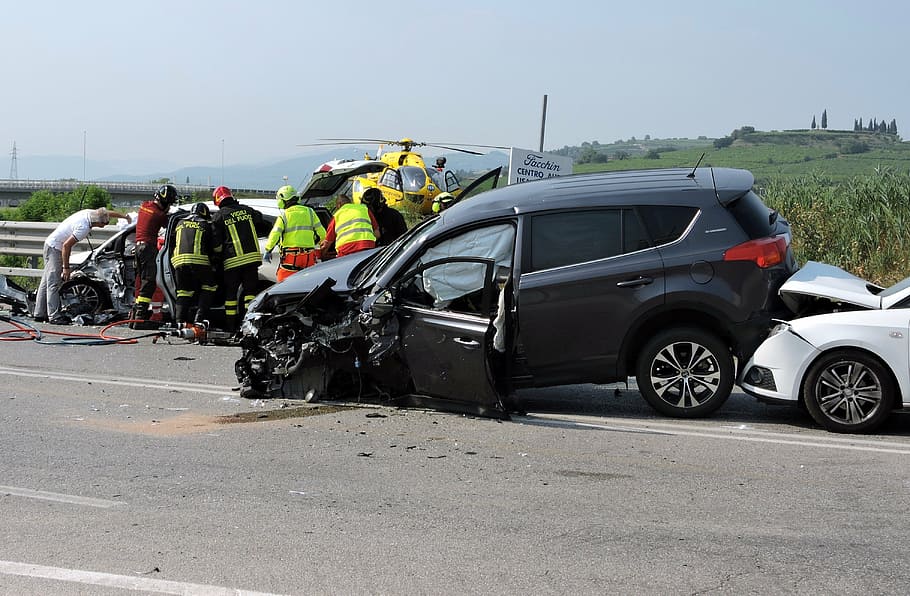 Que no t'enganyin: els SUV semblen més segurs, però no ho són