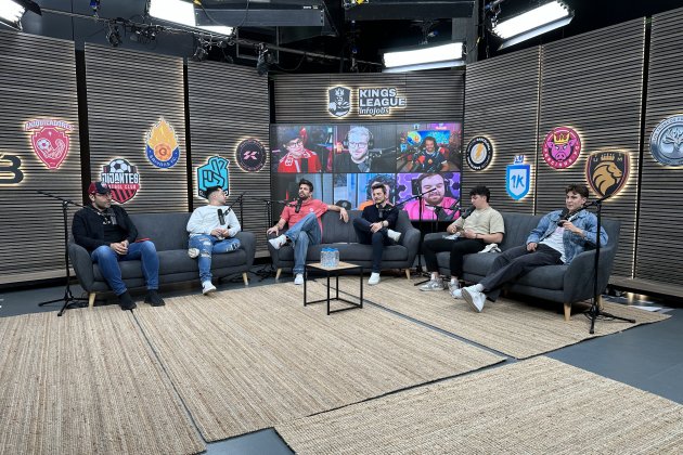 Gerard Piqué y los presidentes de la Kings League en una jornada de mercado / Foto: Kings League Gerard Piqué y los presidentes de la Kings League en una jornada de mercado / Foto: Kings League